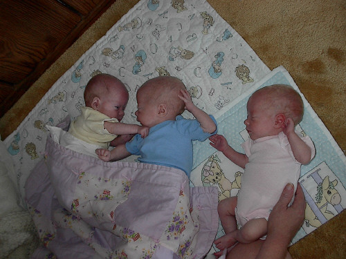 3KIDS2.JPG